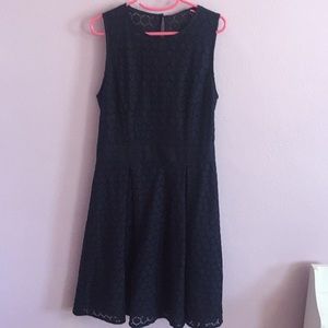 Navy honeycomb print BCBGeneration dress!